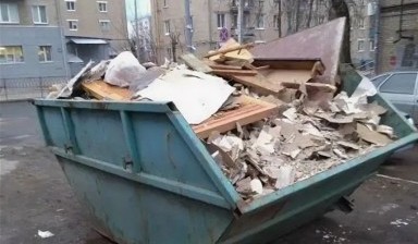 Вывоз мусора контейнером 20 м3 от Анна:  1 фото