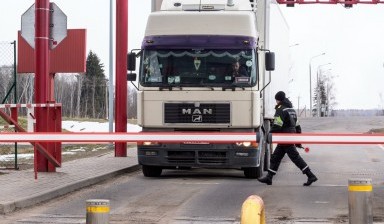 Объявление от ТЛК ВЕЗЁМ-ВСЕМ: «Грузоперевозки ФУРА до 20 тонн тент, борт площадка» 4 фото