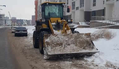 Объявление от Расул: «Услуги погрузчика в городе и на командировках.» 2 фото