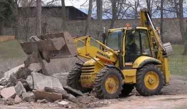 Объявление от Дунаев Константин Юрьевич: «Аренда экскаватора-погрузчика Komatsu» 1 фото