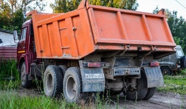 Объявление от 100 грузчиков: «Вывоз мусора в день заказа!» 1 фото