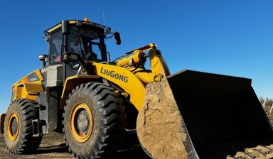 Экскаваторы-погрузчики от Нурик: JCB 3 фото