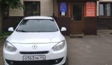 Объявление от РосАвтоПрокатКострома: «Оперативная аренда автомобилей, дешево Renault» 1 фото