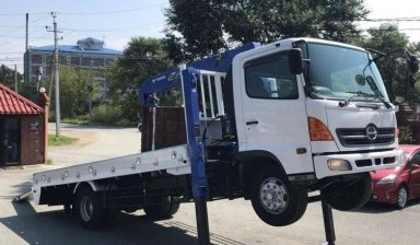 Эвакуаторы с краном манипулятором от ВСЕ ЭВАКУАТОРЫ: HINO 1 фото