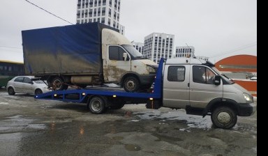 Эвакуаторы и автовозы от Максутов Ринат Радиевич: Валдай 2 фото