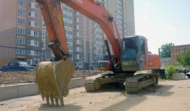 Объявление от СПЕЦТЕХ: «Аренда экскаватора hitachi 0.65м3 hitachi» 1 фото