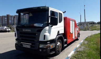 Эвакуаторы с ломаной платформой от Эвакуатор: SCANIA 1 фото