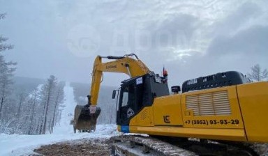 Аренда гусеничного экскаватора от Окта:  1 фото