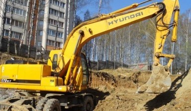 Аренда экскаватора с гидробуром от Спецтехника Урала: HYUNDAI 1 фото