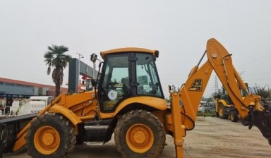 Backhoe loaders от Kandasrental: Jcb 1 photos