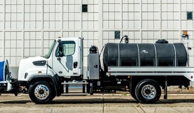 Sludge trucks от Trueworthtransport: Mack 1 photos