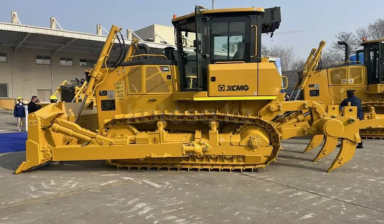 Объявление от Maksatarslan: «Бульдозер XCMG D260, 254 л.с.» 1 фото