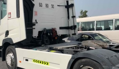Semi-trailer truck от Manager: 1 photos
