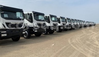 Semi-trailer truck от Manager: 1 photos