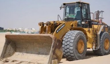 Frontend loaders and telescopic handlers от Manager: Caterpillar 1 photos