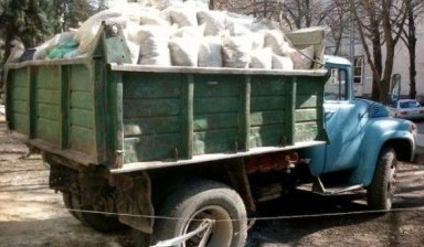Вывоз мусора и бытовых отходов от Бек: ЗИЛ 1 фото