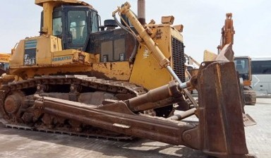 Bulldozers от Manager: Komatsu 1 photos
