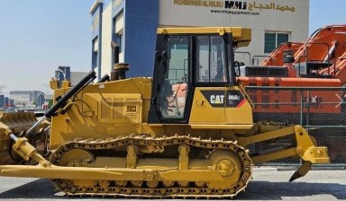 Bulldozers от Manager: Caterpillar 1 photos