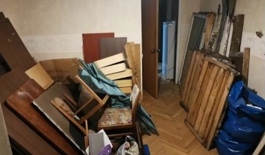 Вывоз мусора и бытовых отходов от Грузим все: ЗИЛ 1 фото