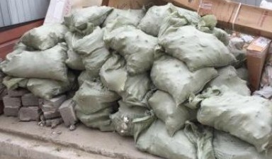 Вывоз мусора и бытовых отходов от Видющий Виктор Петрович: ЗИЛ 3 фото