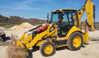 Экскаваторы-погрузчики от Ильенков Владимир Александрович: CAT428D 1 фото