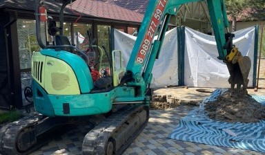 Мини-экскаваторы от Устян Виталий Юрьевич: 1 фото