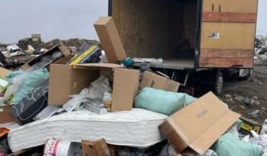 Вывоз строительного мусора с грузчиками от Турарбек: Газель 1 фото