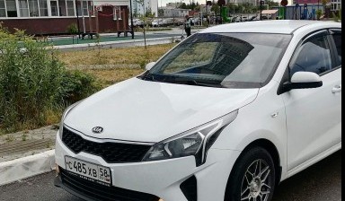 Услуги такси и частные таксисты от Абрамов Александр Анатольевич:  1 фото