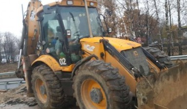 Вызов экскаватора-погрузчика на разработку грунта от Эмин: JCB 1 фото
