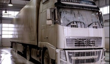 Сервис и ремонт спецтехники от Автомойка для грузовых автомобилей: 1 фото