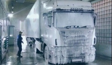 Объявление от Водолей: «Мойка экскаваторов и спецтехники до полуночи» 1 фото