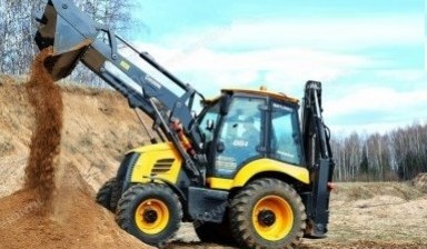 Экскаваторы-погрузчики от Домо: Volvo BL 71 3 фото