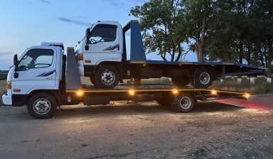 Эвакуаторы и автовозы от Колодяжный Игорь Вячеславович: HYUNDAI HD78 4 фото