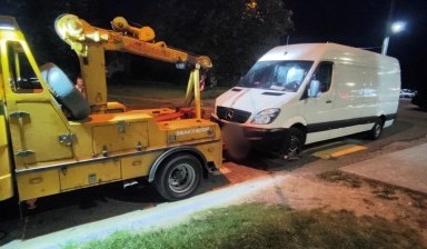 Эвакуаторы и автовозы от Попков Сергей Александрович: Mercedes 4 фото