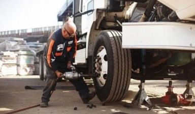 Выездные сервисы от Эвакуатор 23: 1 фото