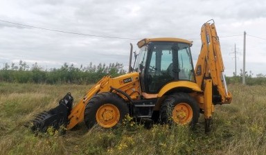 Объявление от Борис: «Аренда экскаватора-погрузчика JCB 3CX Super  Jcb 3cx super» 1 фото