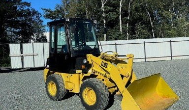 Фронтальные погрузчики от Восканян Мгер Мартуневич: Caterpillar 1 фото