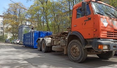 Вывоз мусора и бытовых отходов от СервисЭкоТранс: КАМАЗ 1 фото