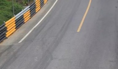 Нанесение дорожной разметки от АсфальтКалуга:  1 фото