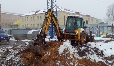 Объявление от Сергей Васильевич: «Аренда экскаватора- погрузчика с гидромолотом» 2 фото