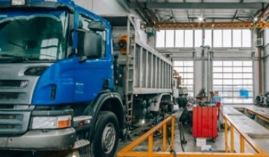 Выездные сервисы от Truck Service 51: 1 фото
