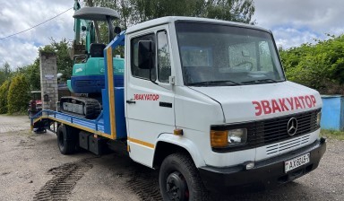 Эвакуаторы и автовозы от Богомолов Сергей Игнатьевич: Мерседес 4 фото