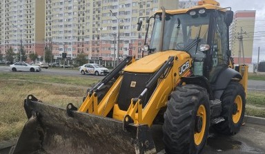 Объявление от Захарян Эрик Кароевич: «Услуги экскаватора-погрузчика. Гидромолот. JCB 3CX» 3 фото