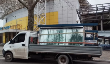 Объявление от Манипулятор 82 ВРН: «Перевозка крупногабаритных стеклопакетов» 1 фото