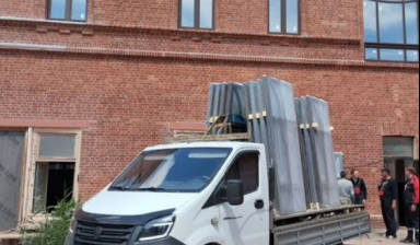 Объявление от Грузовой поток: «Доставка окон, стекла, мрамора и гранита» 1 фото